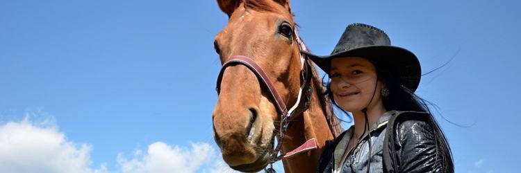 Cheval sur les sites de San Augustin