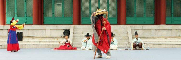 Spectacle des arts de la scène traditionnelle