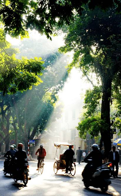Hanoi autrement, ruelles, lacs et sidecars