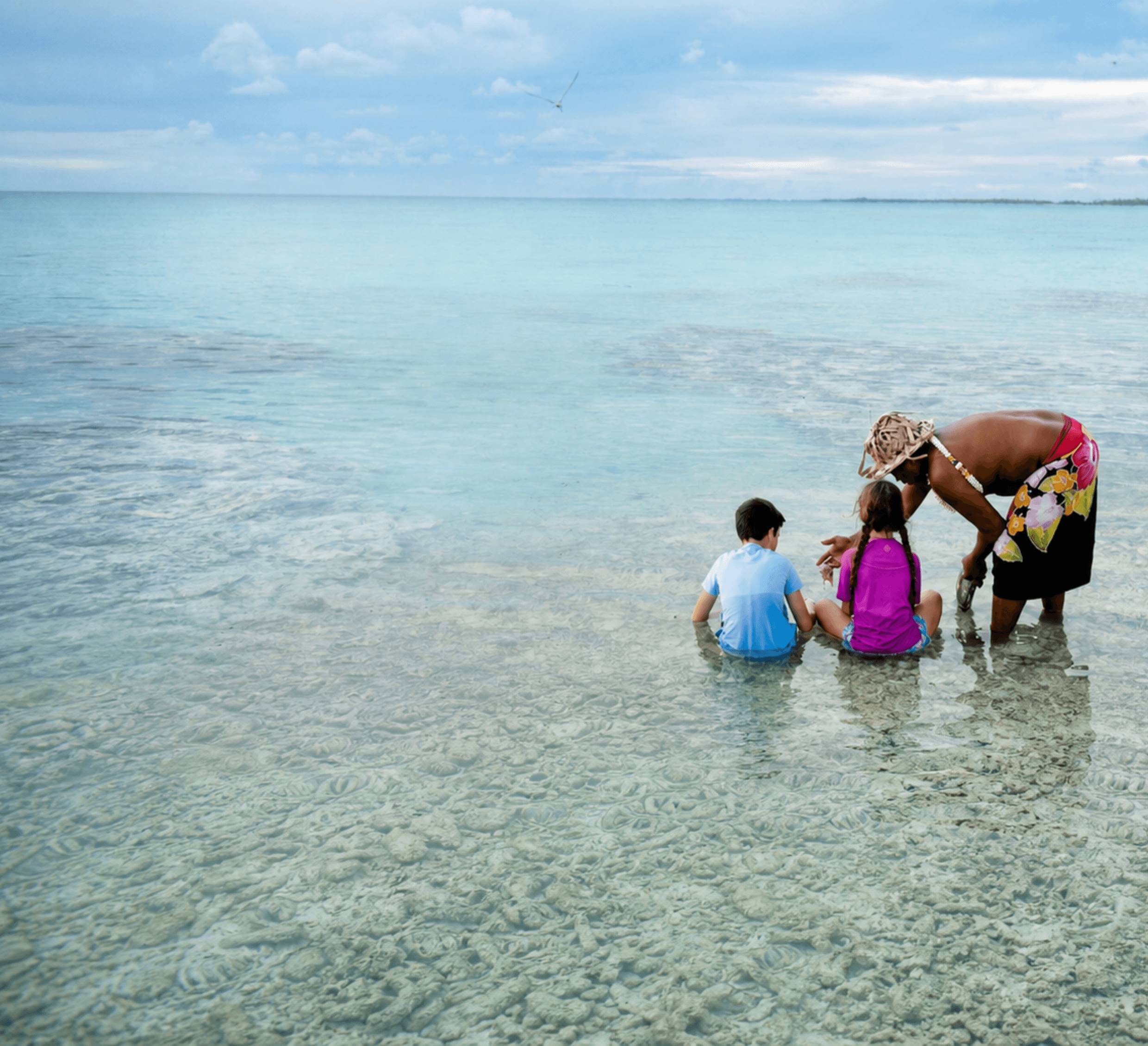 La Polynésie en famille : villa, catamaran et lagons turquoise