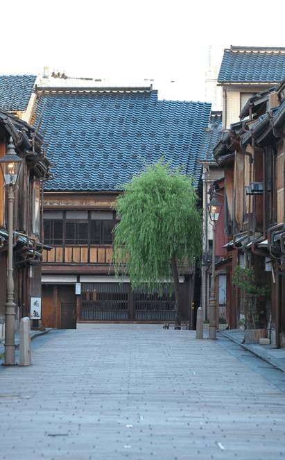 Art et traditions à Kanazawa : origami, cérémonie du thé et culture samouraï