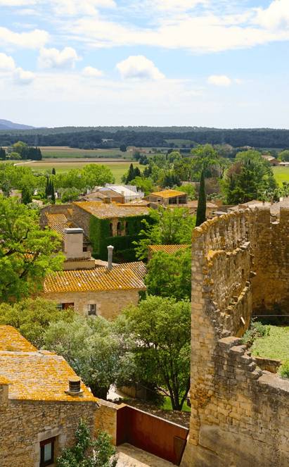 Villages médiévaux et paysages volcaniques