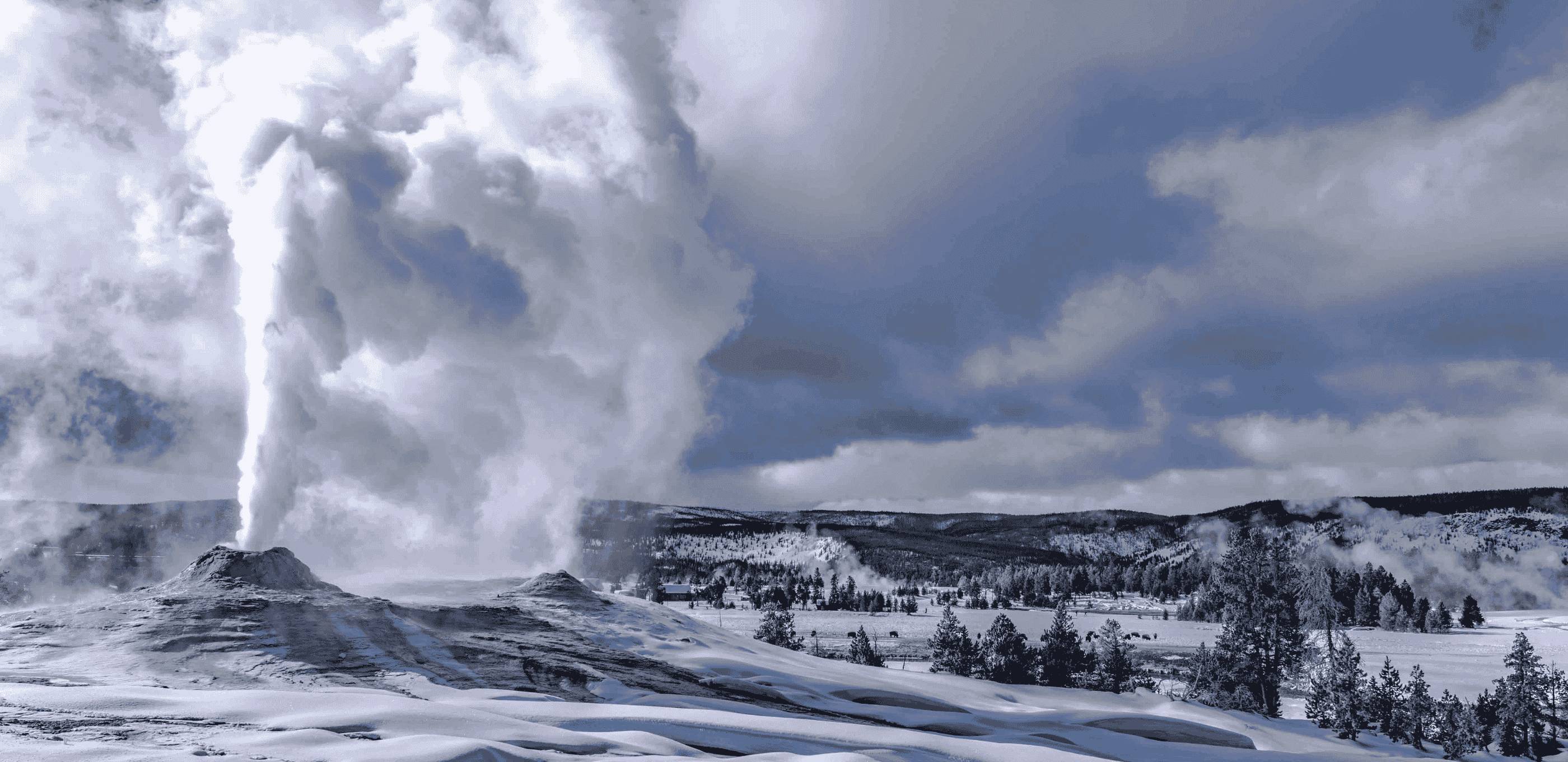 Aventure en raquettes au Old Faithfull de Yellowstone