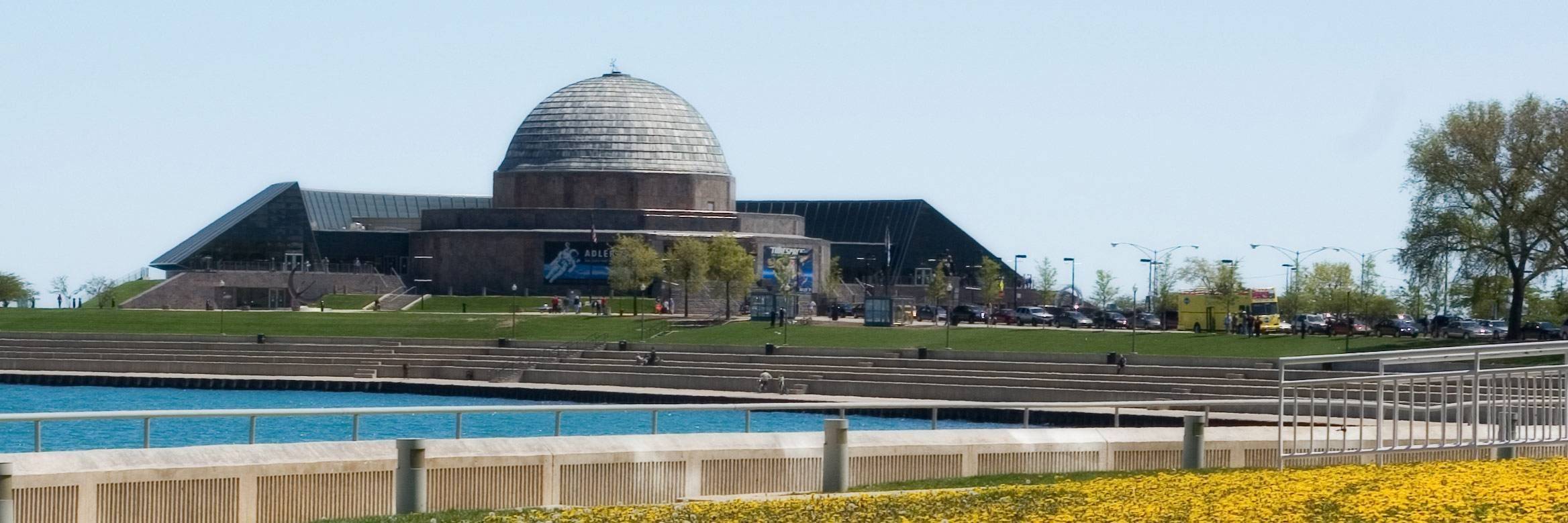 Adler Planetarium & Astronomy Museum ou Art Institute of Chicago