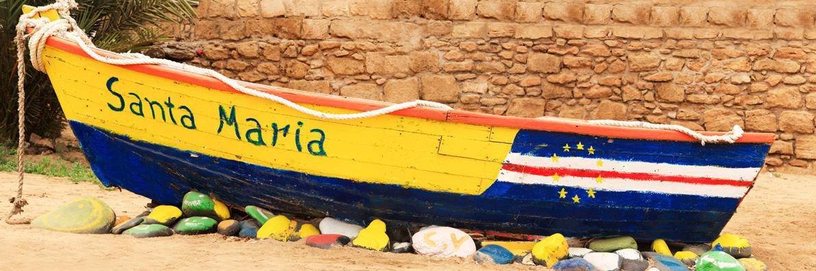 Pêche de fond à bord d'une barque de pêcheur capverdien