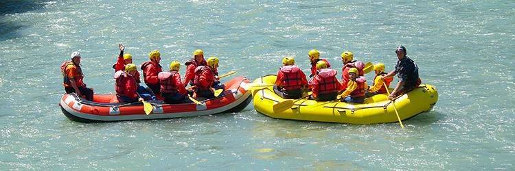 Rafting sur la rivière Hvita