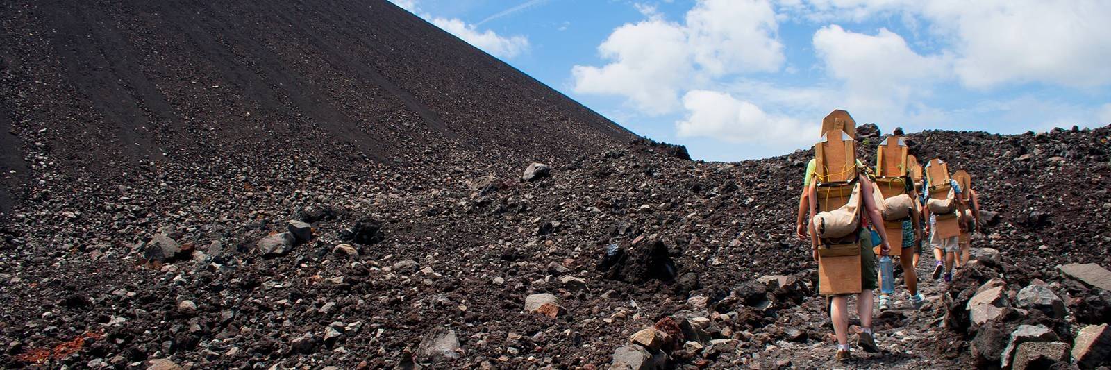 Surf sur un volcan