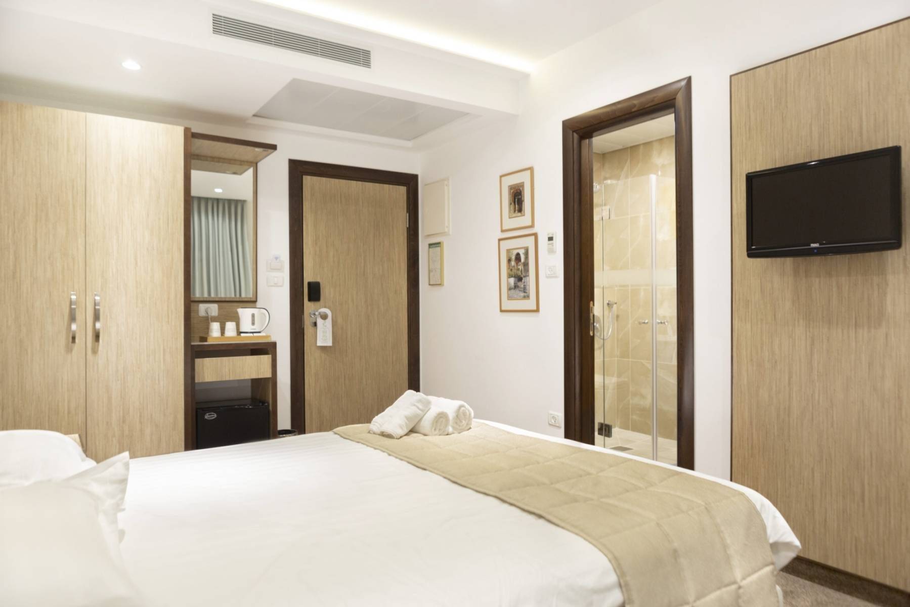 Golden Walls