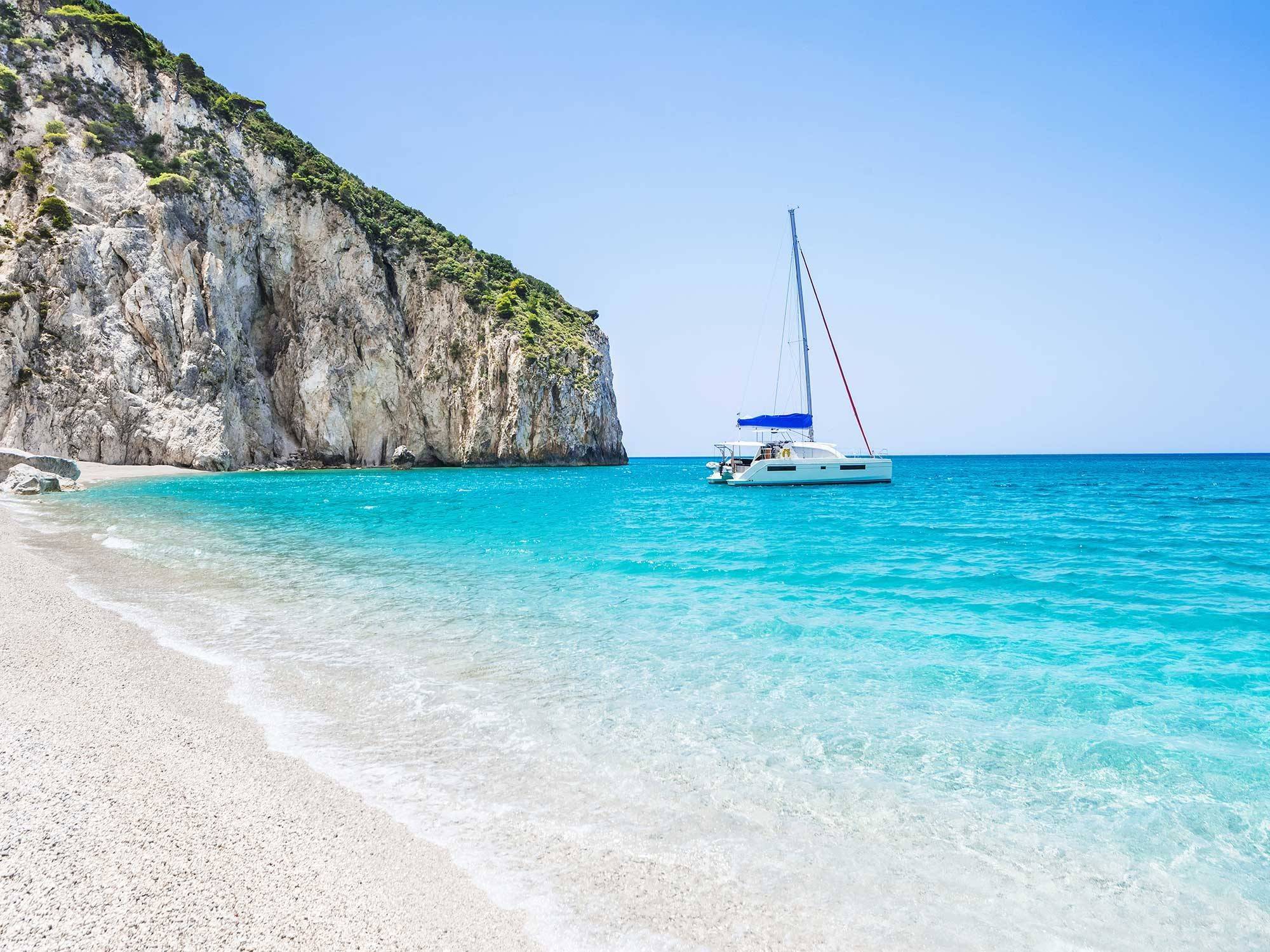 Golfe Saronique en catamaran: d'Athènes à Egine, île par île